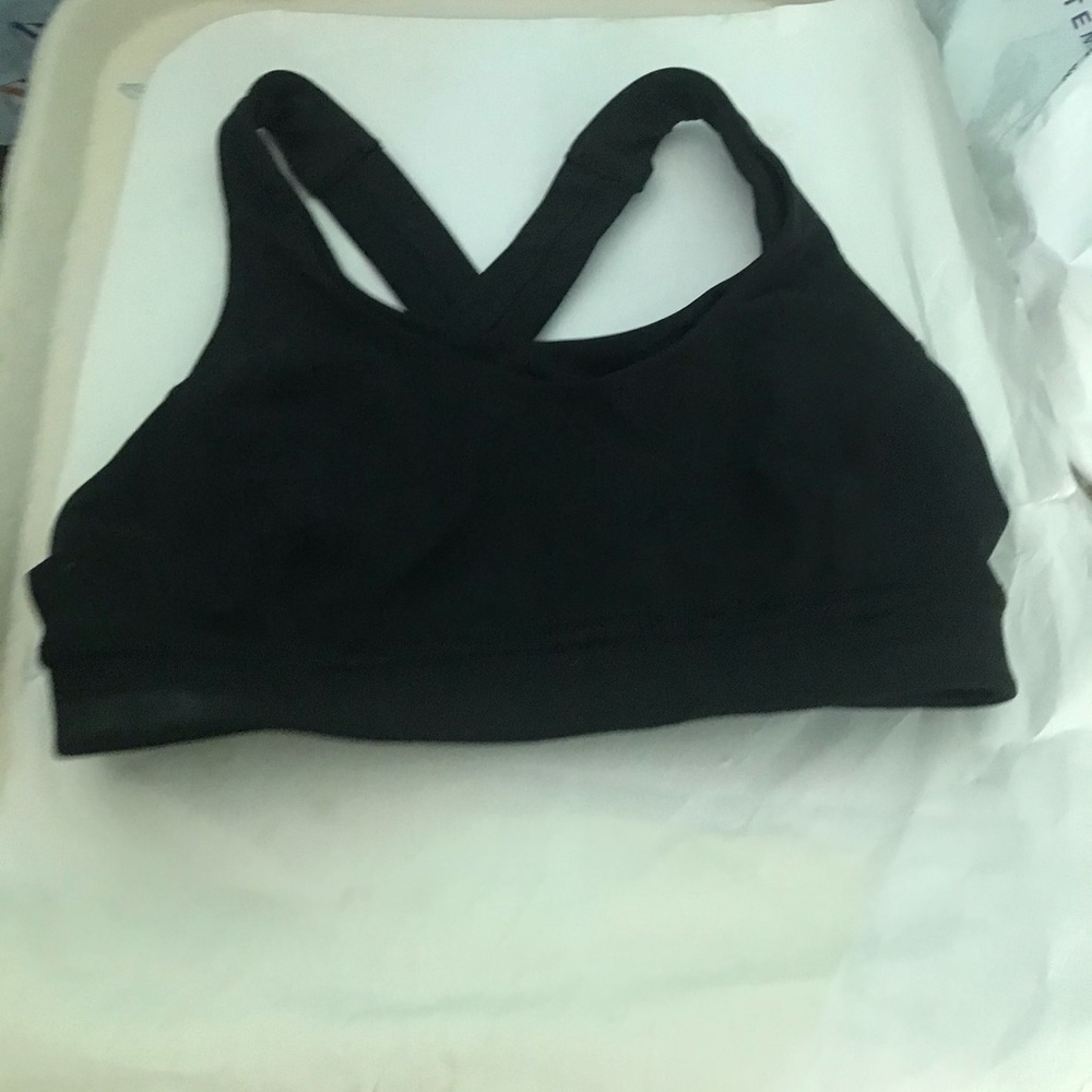 Lulemon black bra